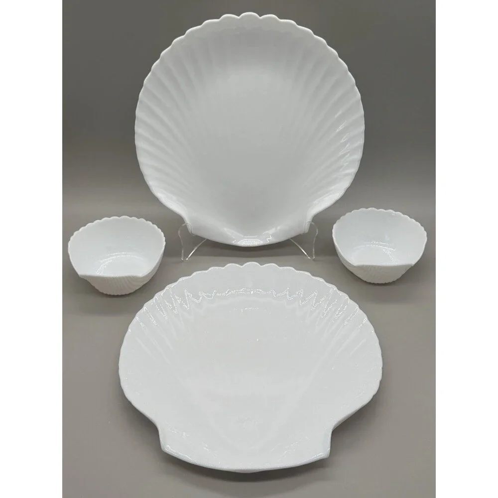VTG Arcoroc Arcopal France Coquillage White Milk Glass Shell Plates & Bowls Set